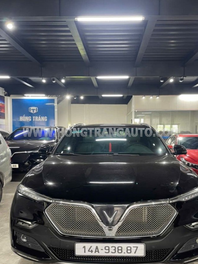 VinFast Lux SA 2.0 Premium 2.0 AT 2019